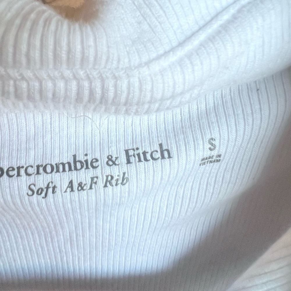 abercrombie white ribbed collared body suit size small